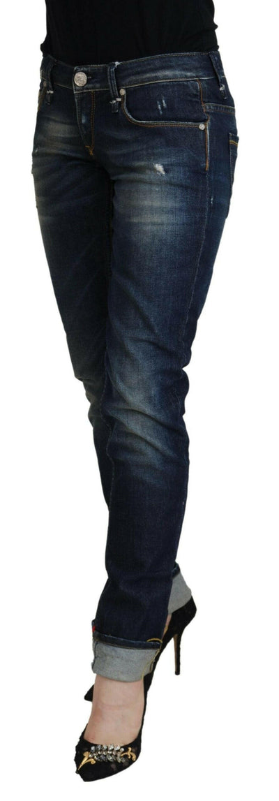 Acht Blaue Slim Fit Damen Jeans aus Baumwolle