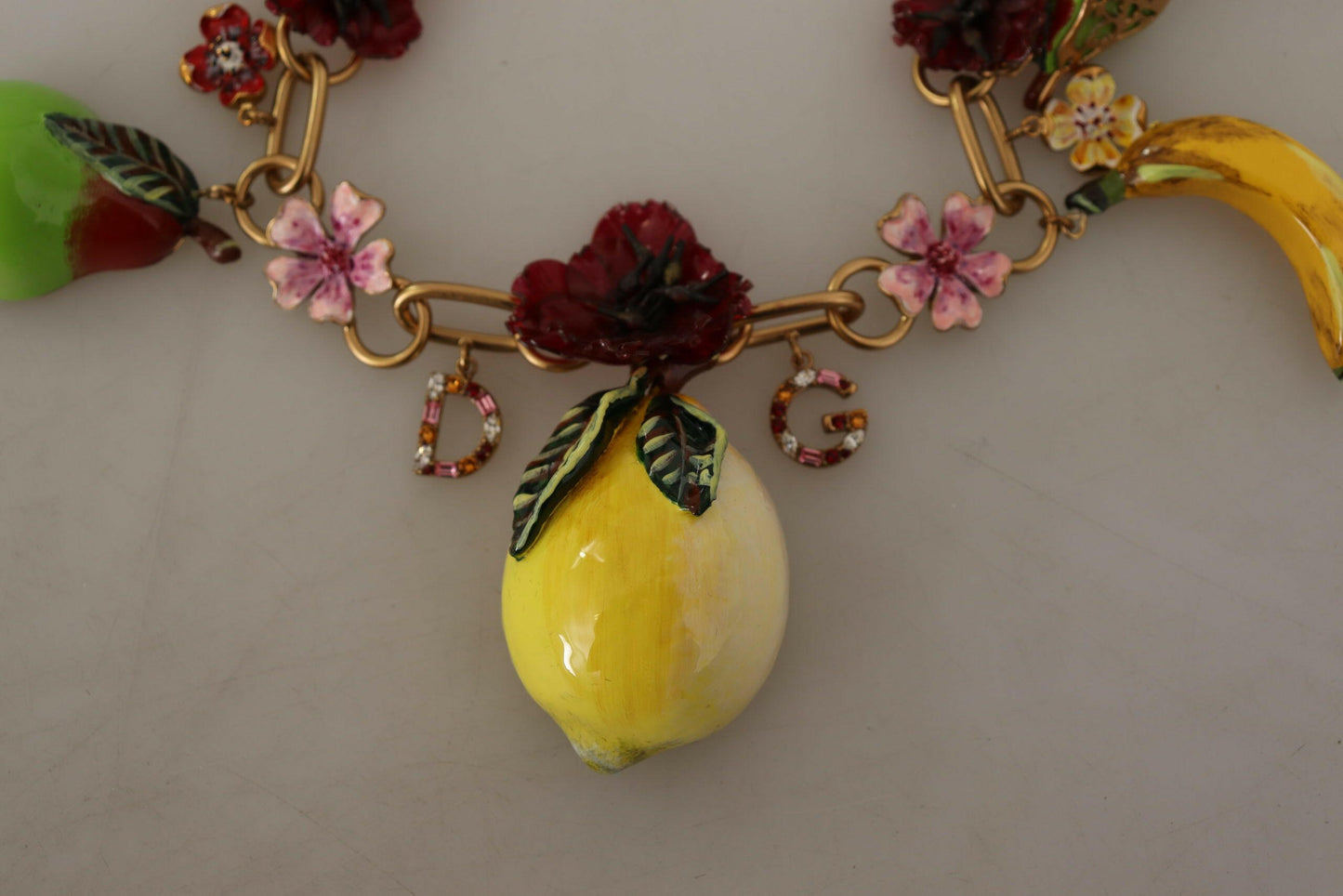 Collier Dolce &amp; Gabbana Chic Gold Statement en forme de fruits de Sicile