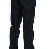 Acht Straight Fit Jeans aus Baumwolldenim in blauer Waschung