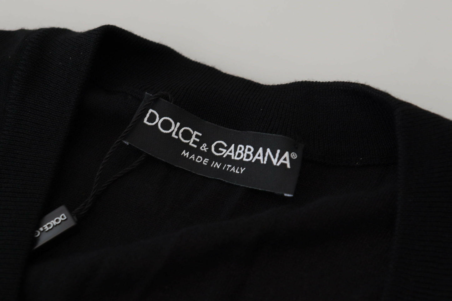 Dolce &amp; Gabbana Élégant cardigan boutonné en laine noir