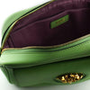 Versace mintgrüne Schultertasche aus Kalbsleder