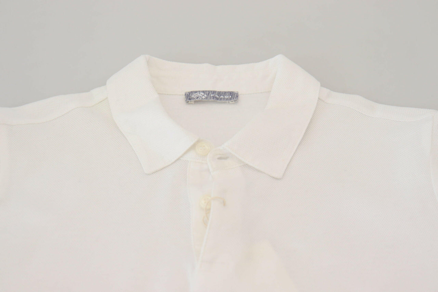 FRADI – Weißes Poloshirt aus Baumwolle mit Kragen und kurzen Ärmeln