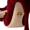 Dolce &amp; Gabbana Dunkelrote Samtstiefeletten mit Schnalle