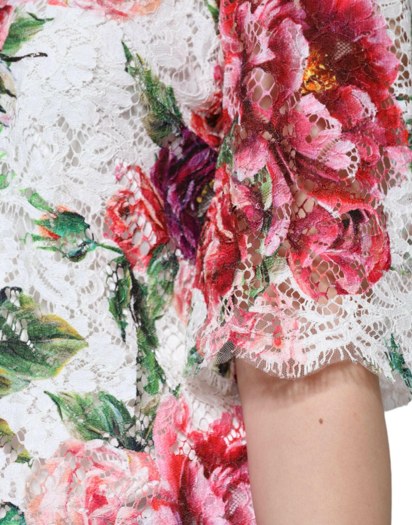 Dolce &amp; Gabbana – Kurzärmliges Blusentop mit weißer Pfingstrosenspitze