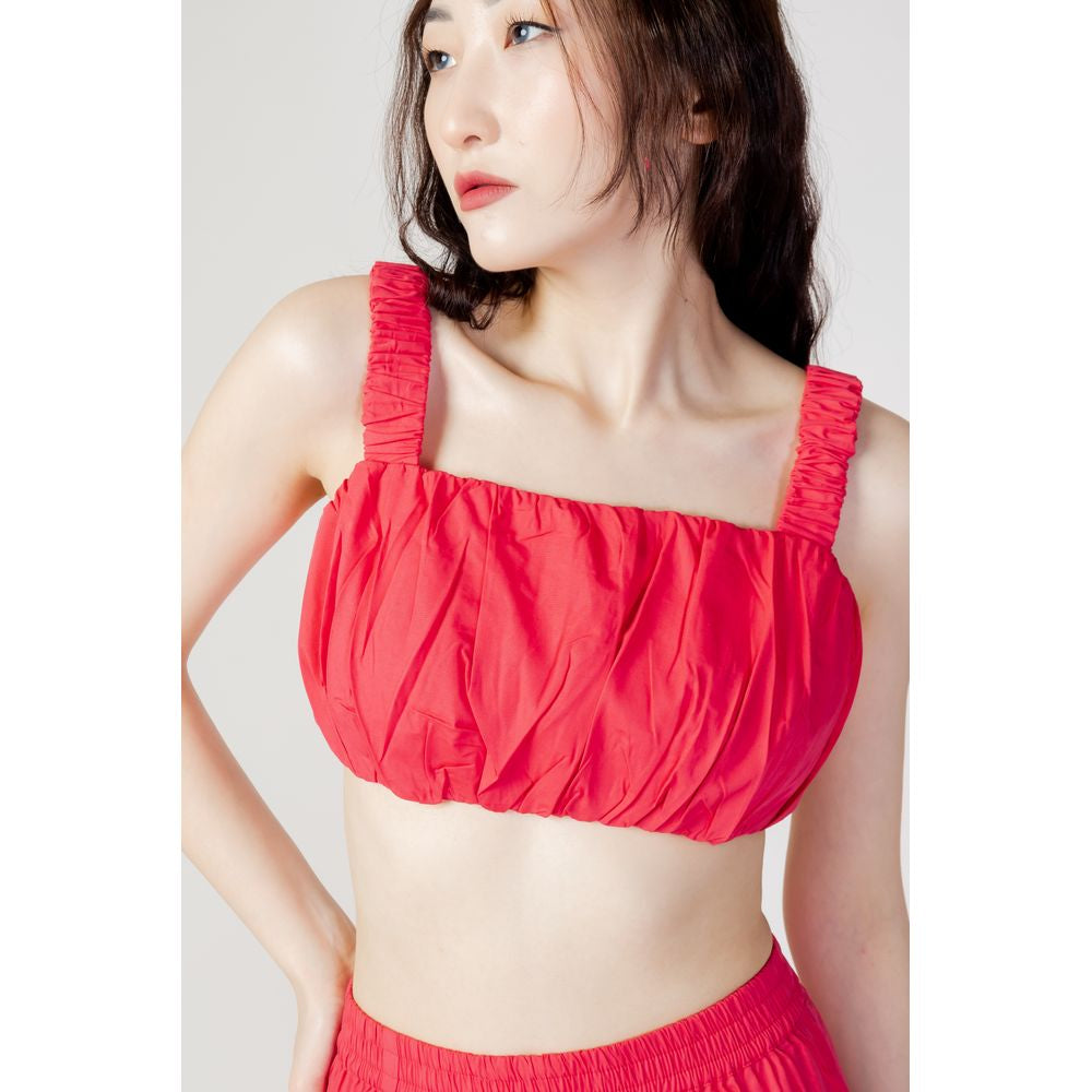 Nur orangefarbenes Baumwolltop