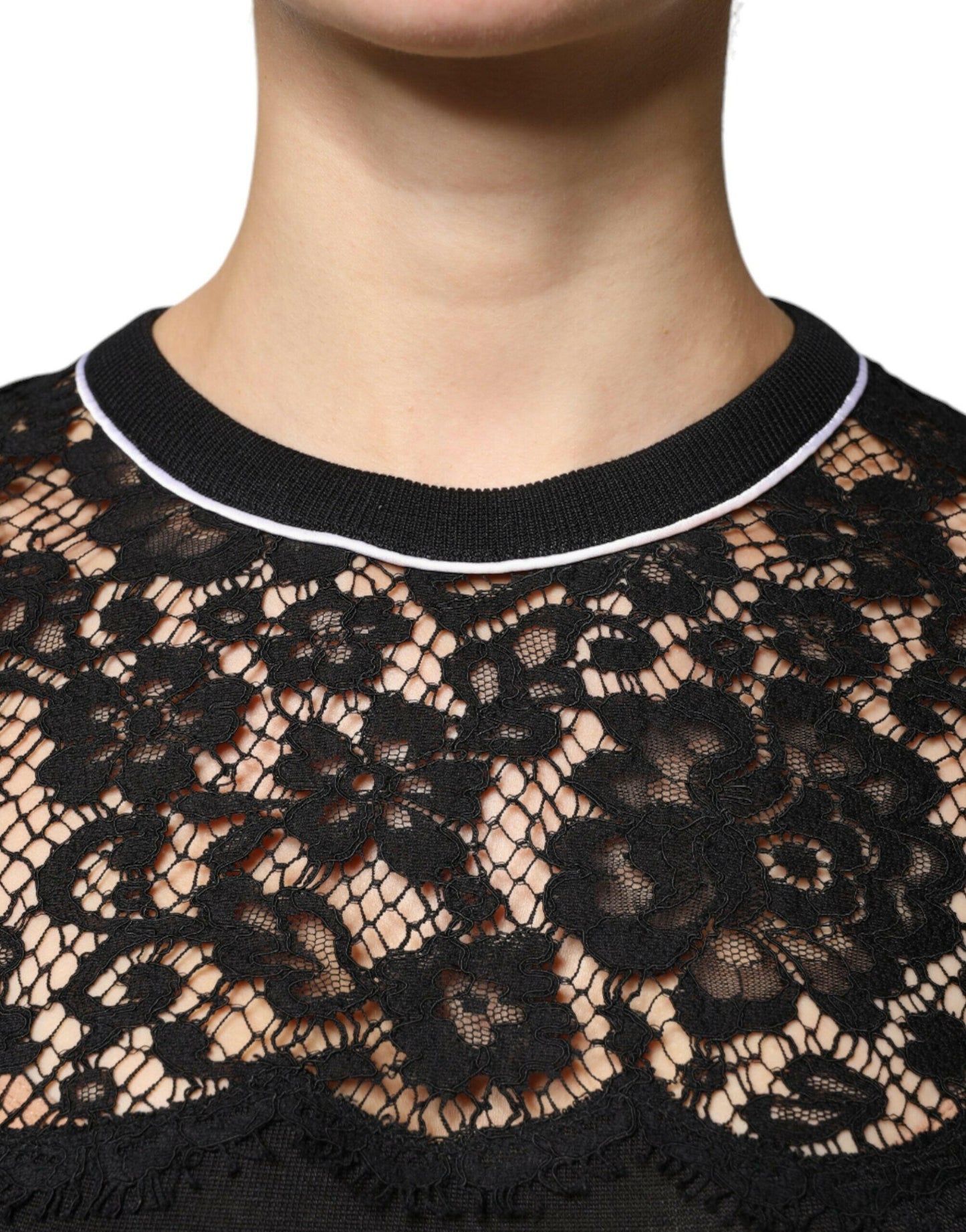 Dolce &amp; Gabbana – Schwarze Bluse aus Seiden-Pullover mit Blumenspitze