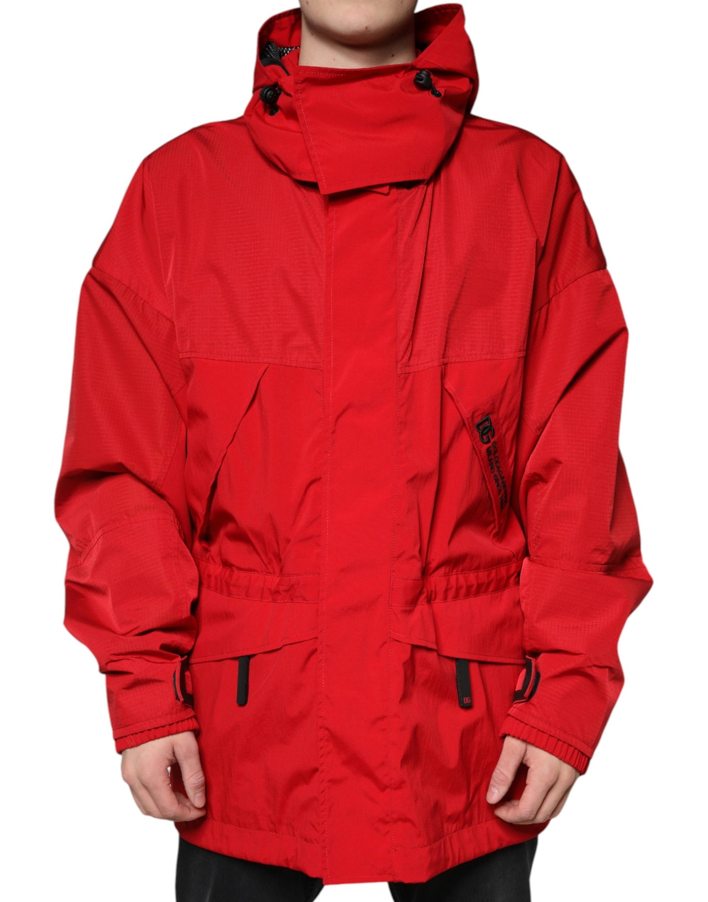 Parka à capuche en nylon rouge Dolce &amp; Gabbana pour homme avec fermeture éclair intégrale
