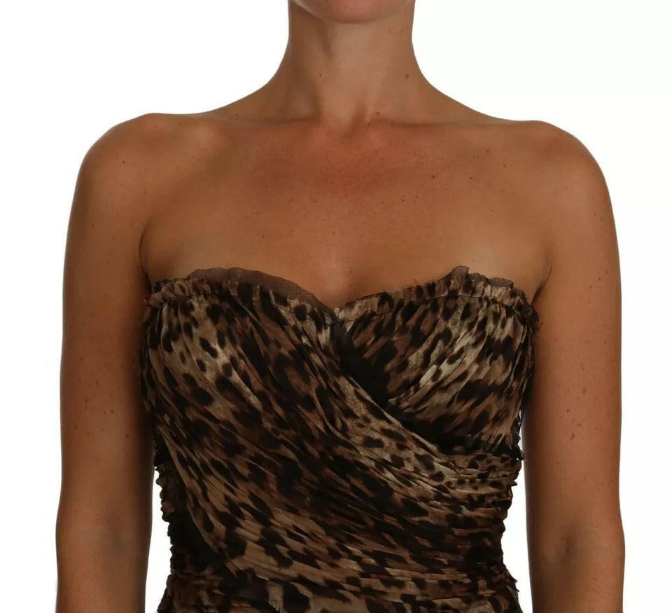 Robe longue sirène froncée en mousseline de soie à imprimé léopard marron Dolce &amp; Gabbana