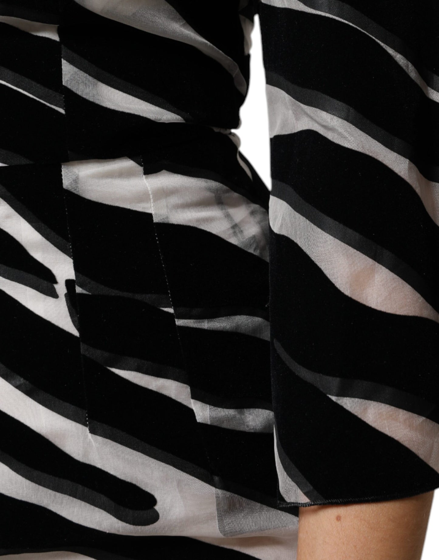 Robe fourreau trapèze noire et blanche à motif zèbre Dolce &amp; Gabbana