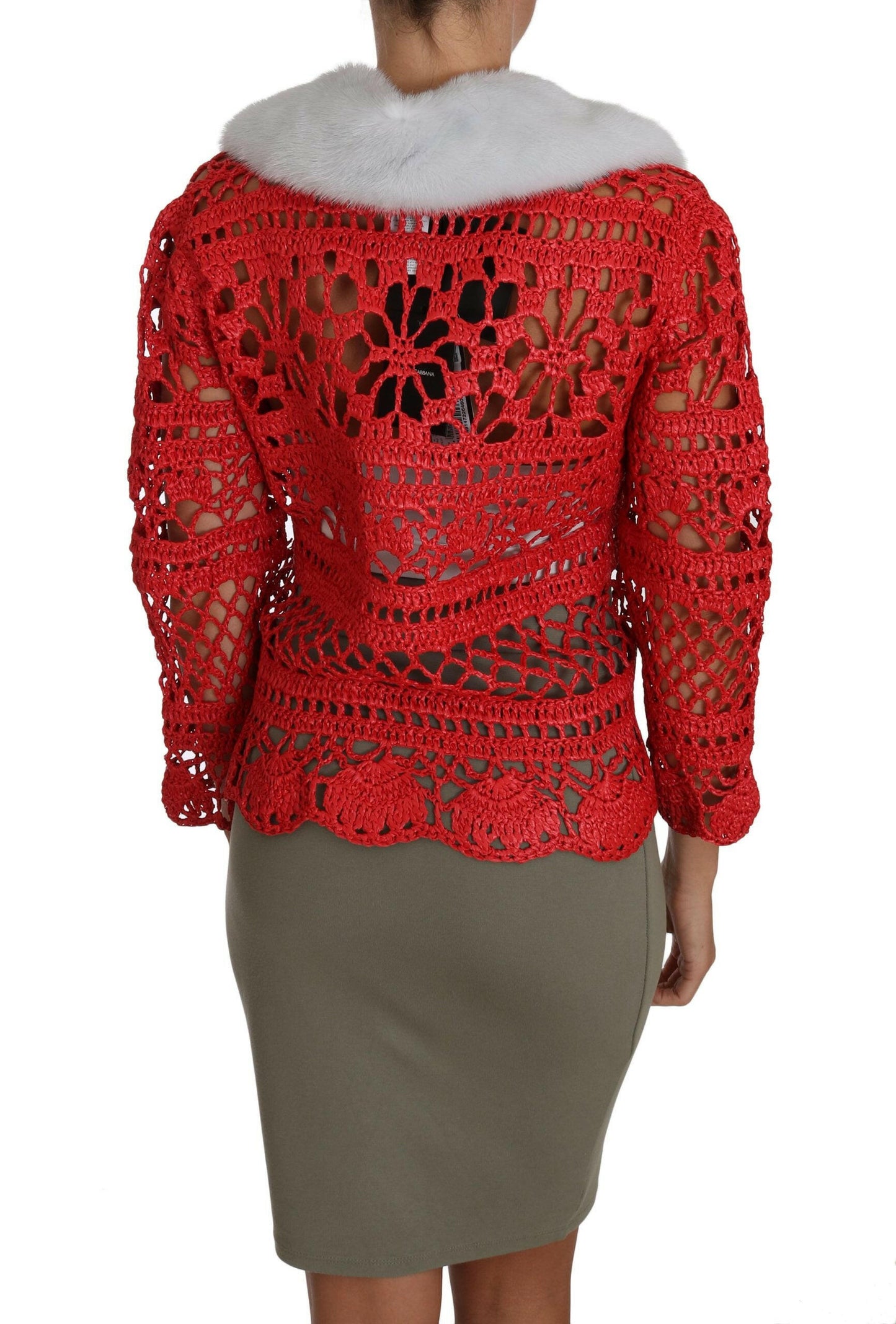 Dolce &amp; Gabbana Élégant cardigan en tricot crocheté rouge avec col en fourrure