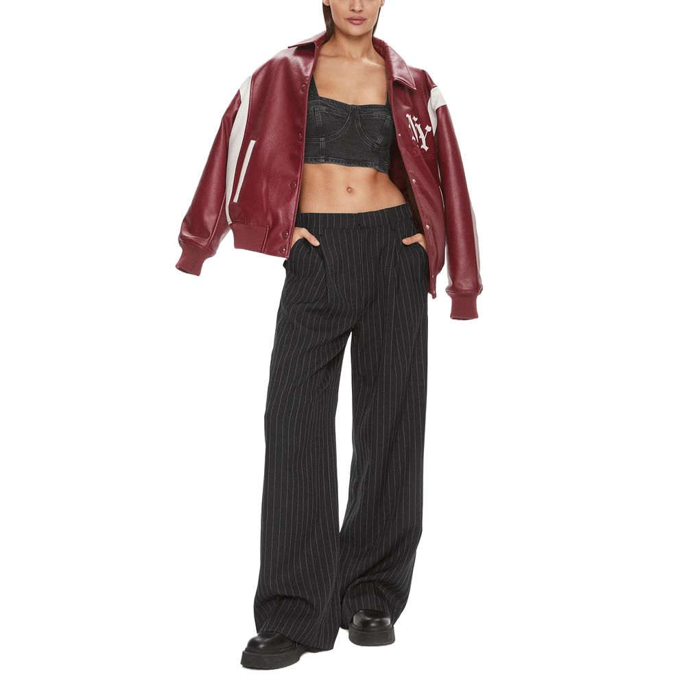 Tommy Hilfiger Jeans, schwarzes Oberteil aus recycelter Baumwolle