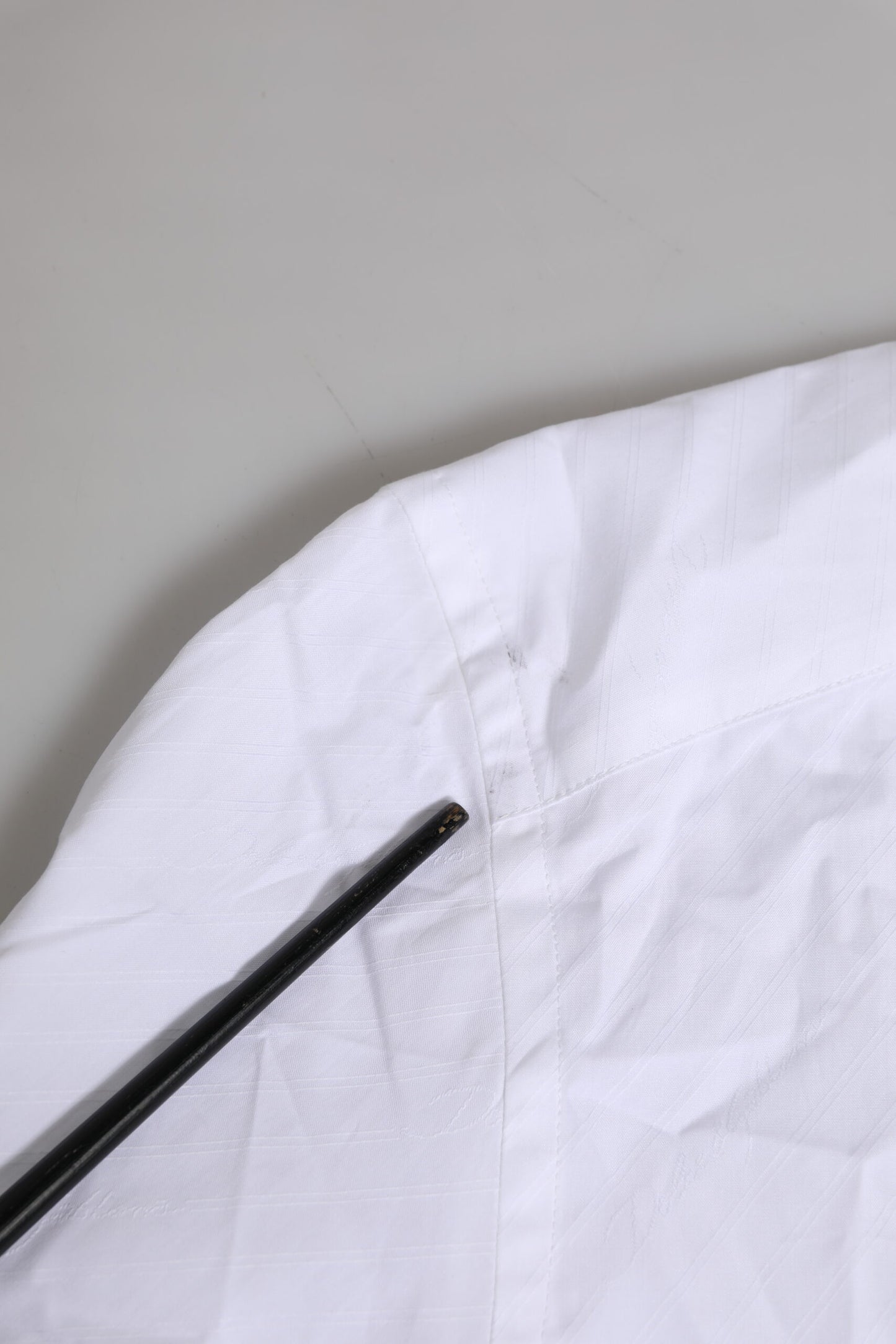 Dolce &amp; Gabbana – Weißes, langärmliges, formelles Hemd aus Baumwolle in GOLD