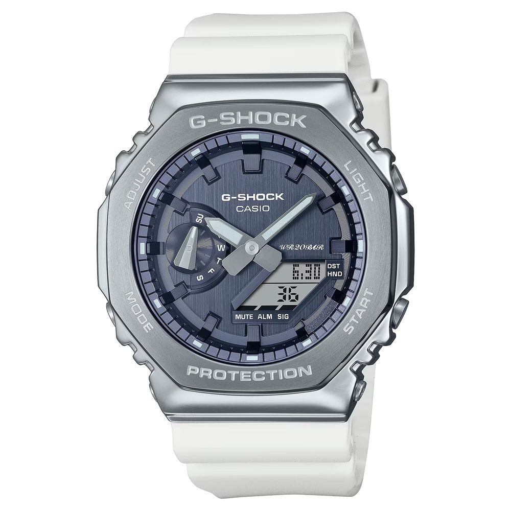 Casio Sportuhr aus weißem Synthetikmaterial