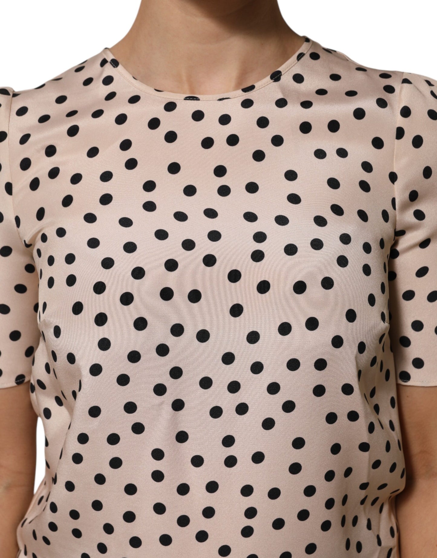 Dolce &amp; Gabbana Beige Schwarze Seidenbluse mit Polka-Dots und kurzen Ärmeln