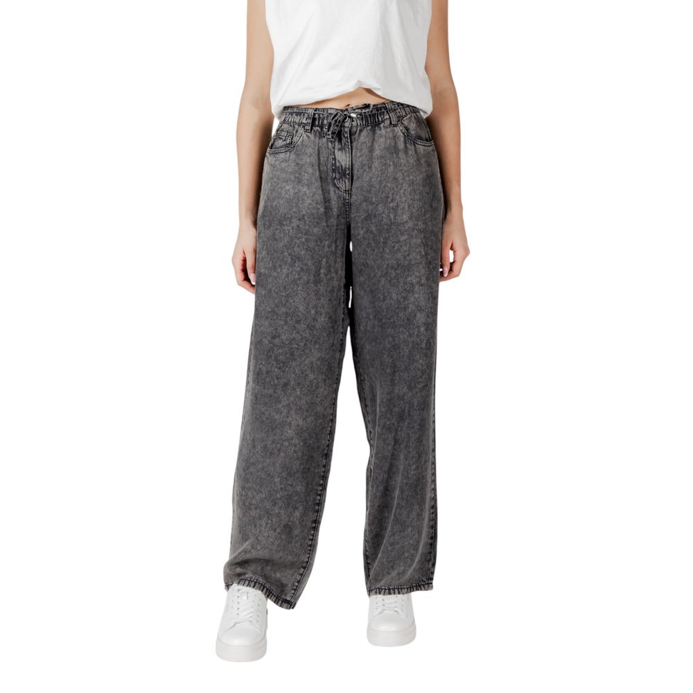 Nur schwarze Lyocell-Freizeithosen