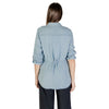 Nur hellblaue Tencel-Bluse