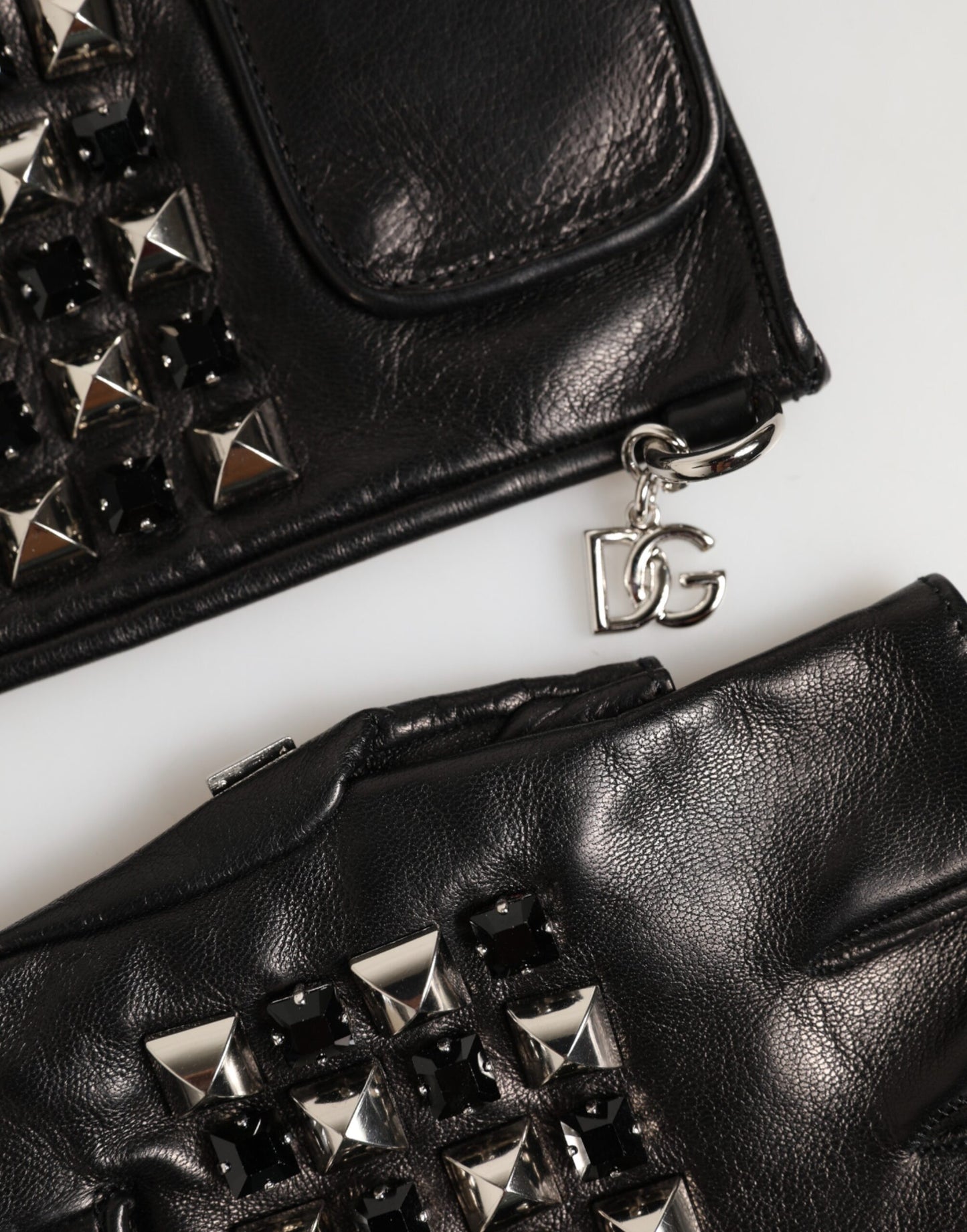 Dolce &amp; Gabbana Schwarze Lederhandschuhe mit Nieten, fingerlos, Herren