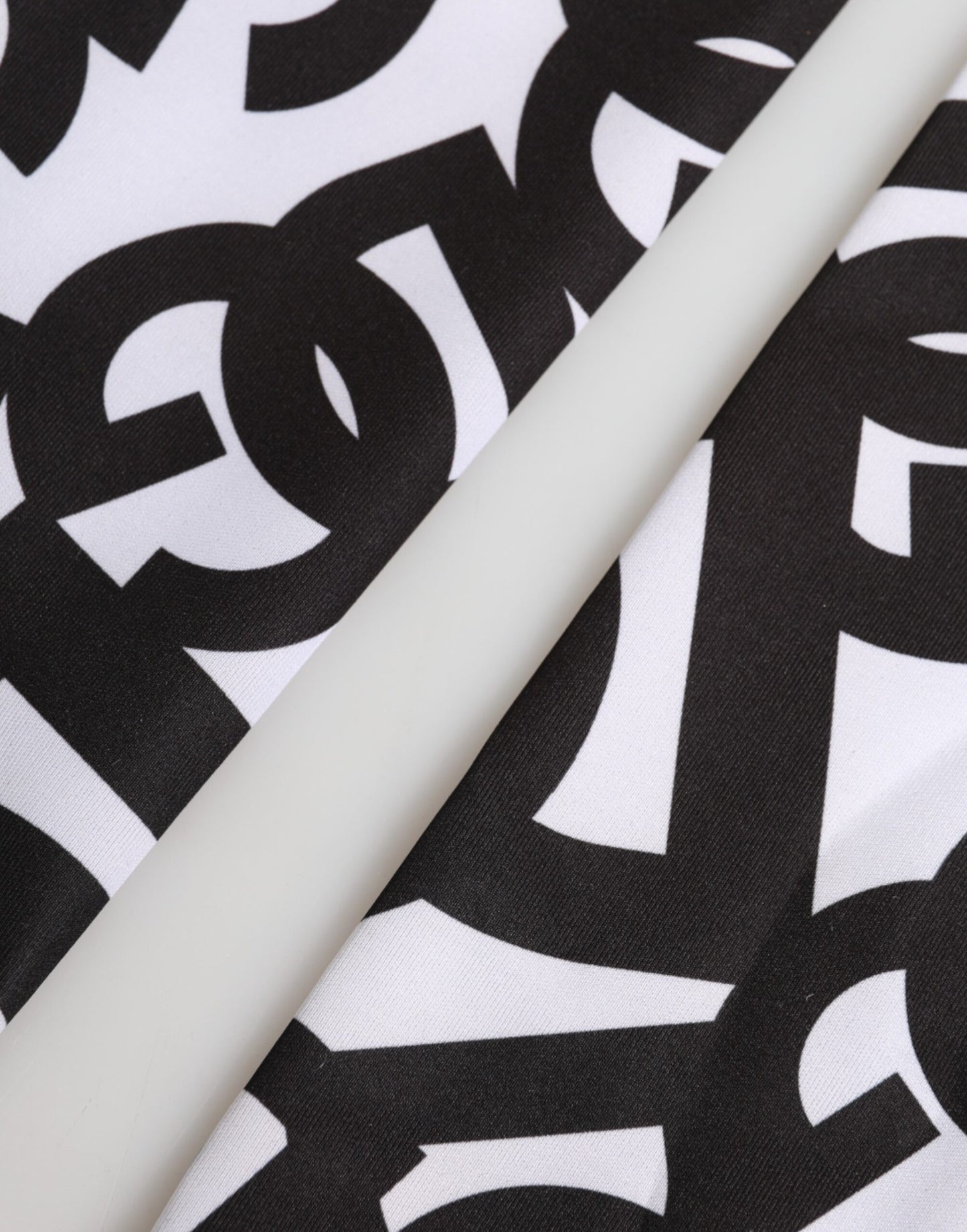 Dolce &amp; Gabbana Schwarze und weiße DG-Logo-Handschuhe in Ellbogenlänge