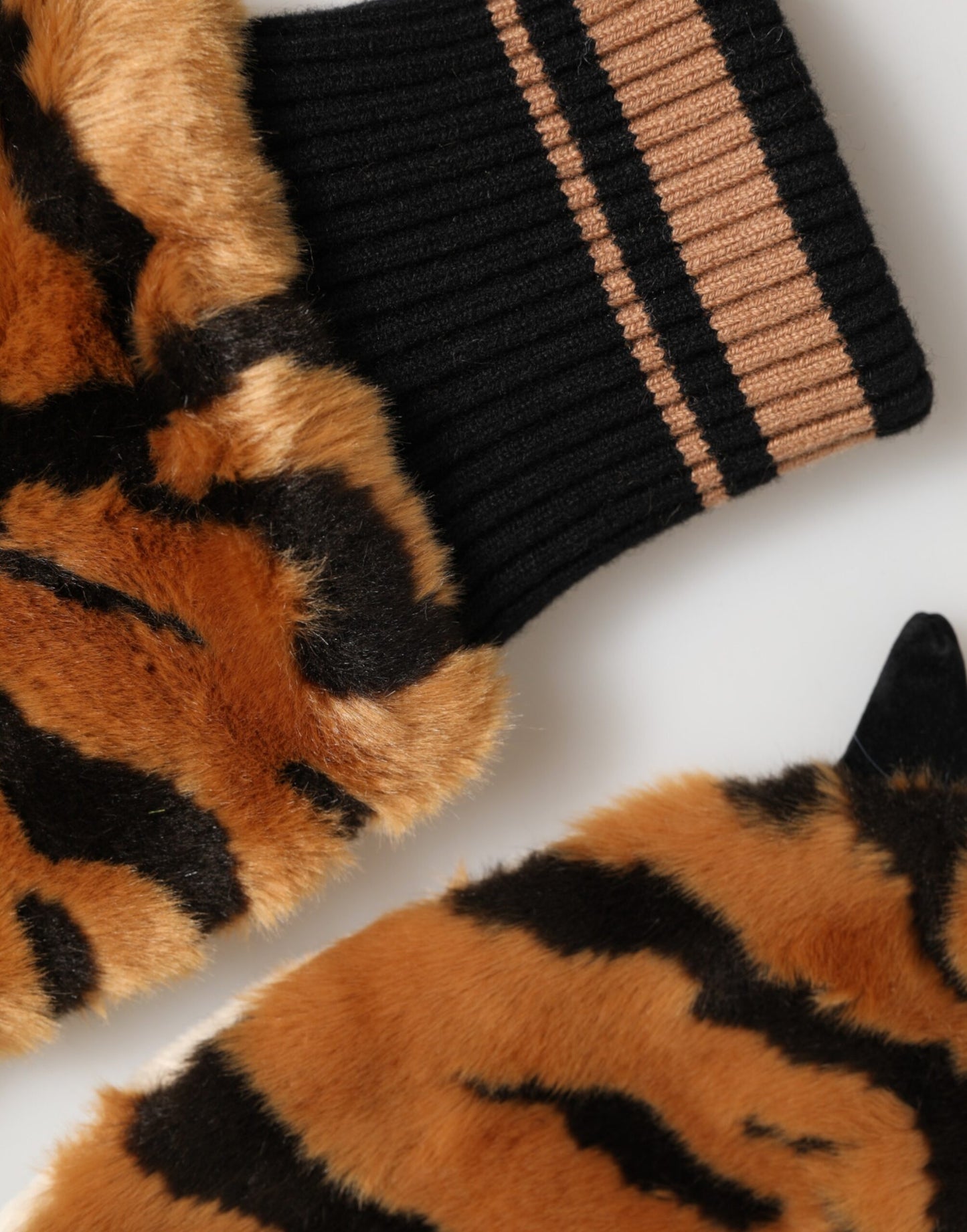 Dolce &amp; Gabbana Braune Tiger Strickfäustlinge mit Kunstfell, Einheitsgröße