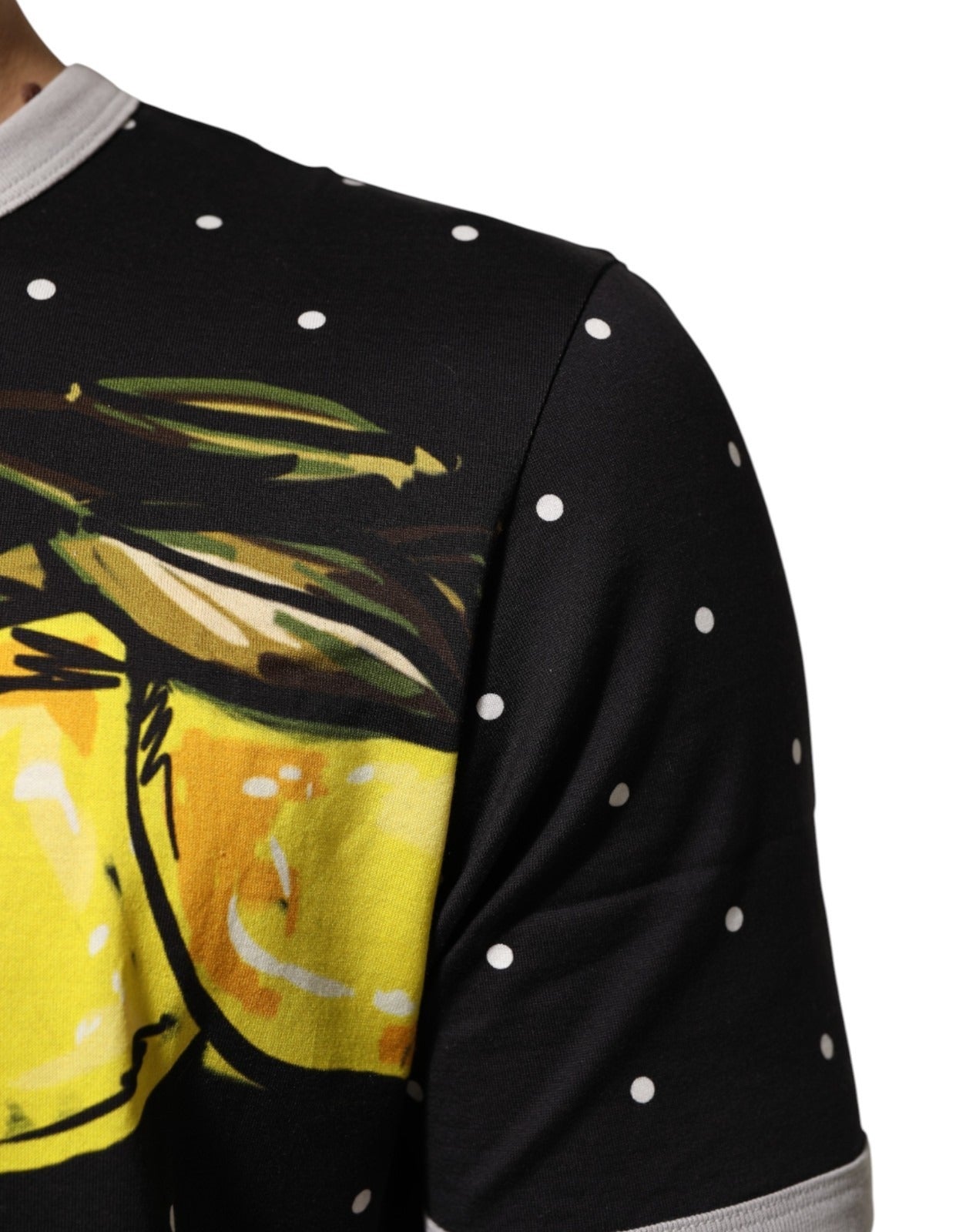 Dolce &amp; Gabbana Henley-Shirt mit schwarzen Polka-Dots, Zitronen- und Pferdemotiv